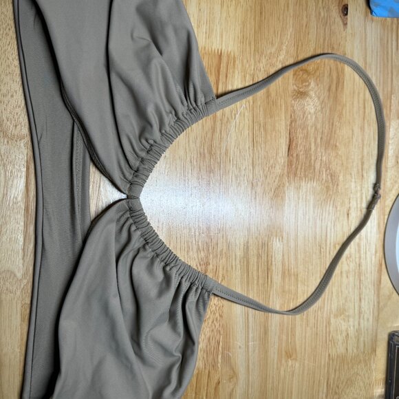 Skims Bathing Suit Bundle! - Picture 5 of 7